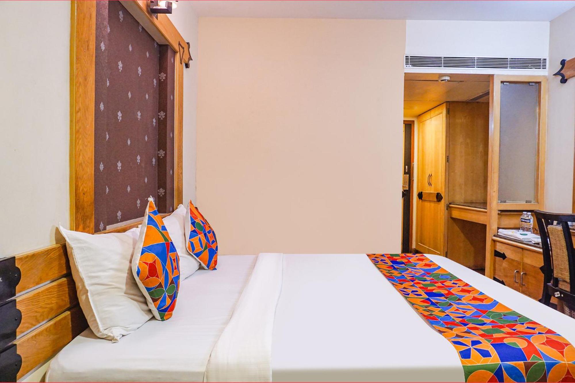 Fabhotel Prime Deccan 8 Pune Zewnętrze zdjęcie