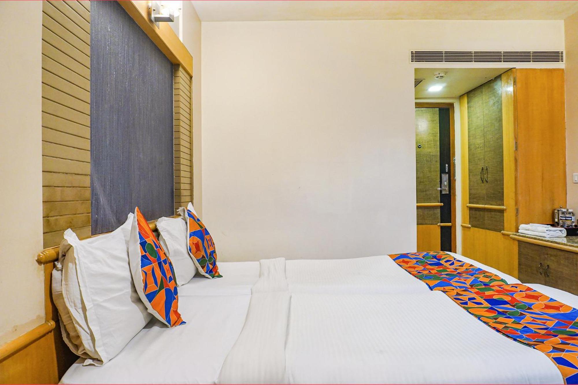 Fabhotel Prime Deccan 8 Pune Zewnętrze zdjęcie